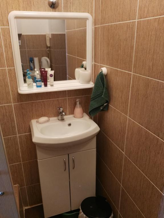 Apartamento Sleep And Go Pedja Belgrado Exterior foto